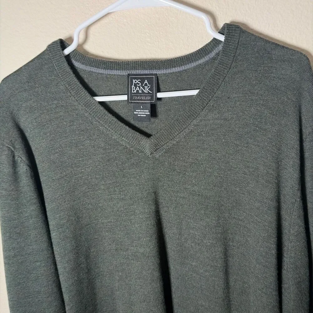 Jos A Bank Traveler Sweater Men's Large Green V-Neck Merino Wool Pullover